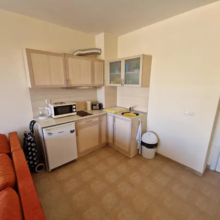 Dream Holiday, Ravda, C32, Frontline Complex
